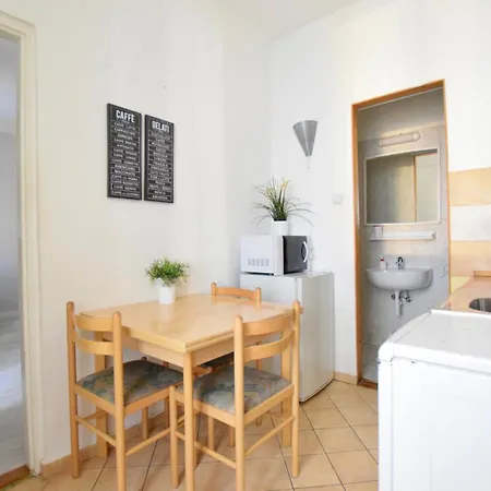 Studio Apartment By Hi5- Oktober 6 Street Budapest Exterior foto